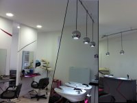 Relamping magasin avec downlight et suspensions